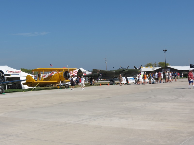 EAAOshKosh2012/oshkosh20.jpg