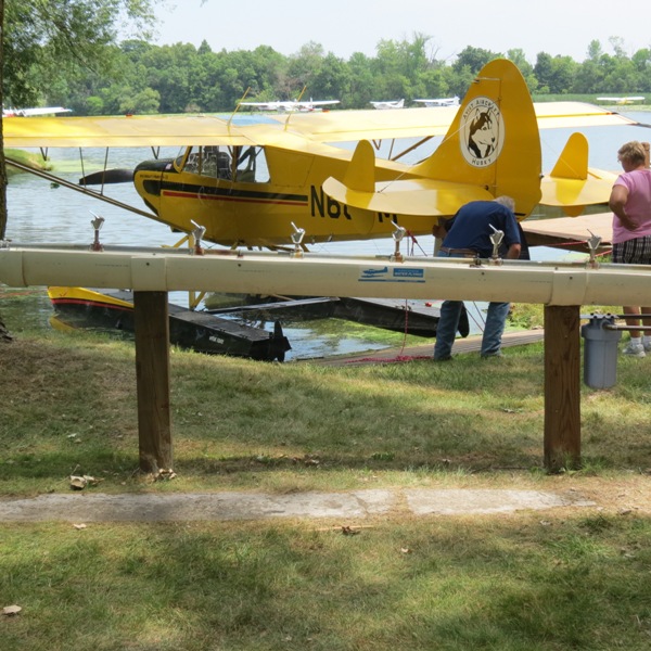 EAAOshKosh2012/oshkosh63.jpg